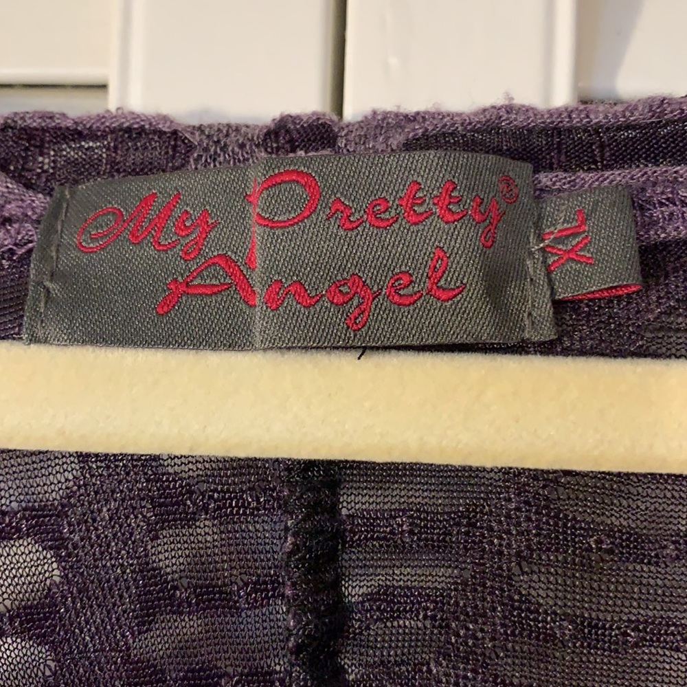 My Pretty Angel Crop Top - Picture 2 of 8